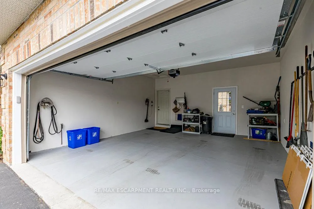 Photo 45 of 84 Sandollar Drive, Hamilton, Rural Glanbrook — HOMEH