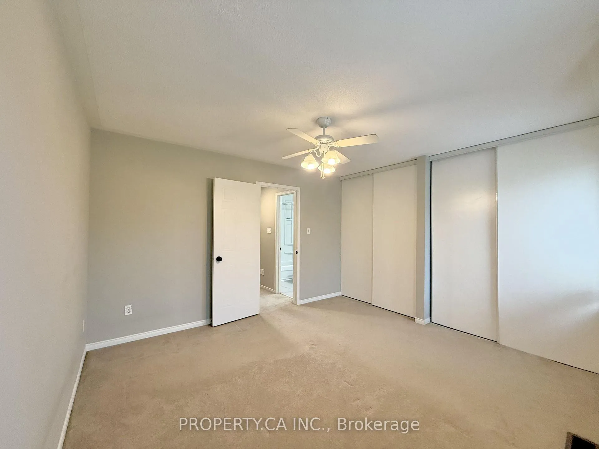 Photo 13 of 21 McGonigal Lane, Ajax, Central — HOMEH