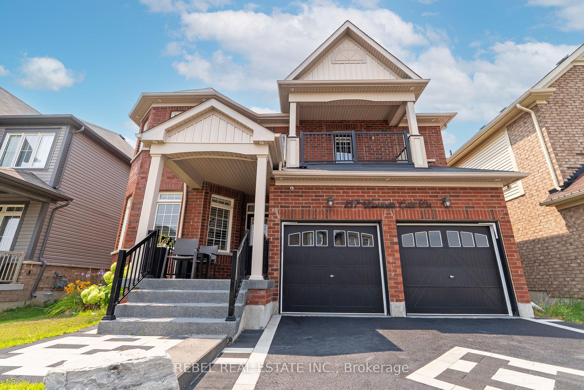 Photo 2 of 157 Kenneth Cole Drive, Clarington, Bowmanville — HOMEH