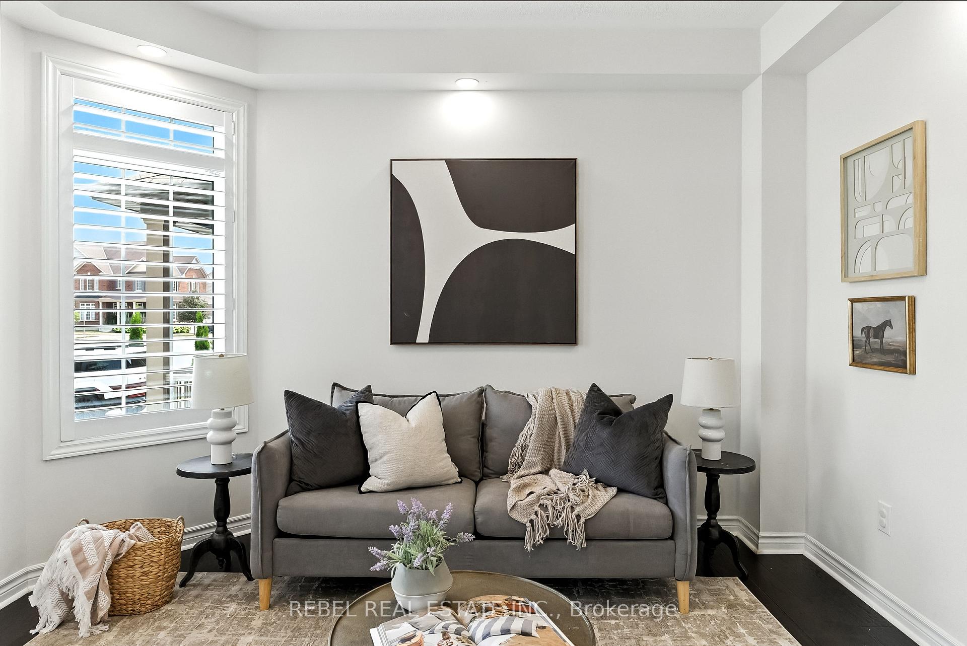 Photo 5 of 157 Kenneth Cole Drive, Clarington, Bowmanville — HOMEH