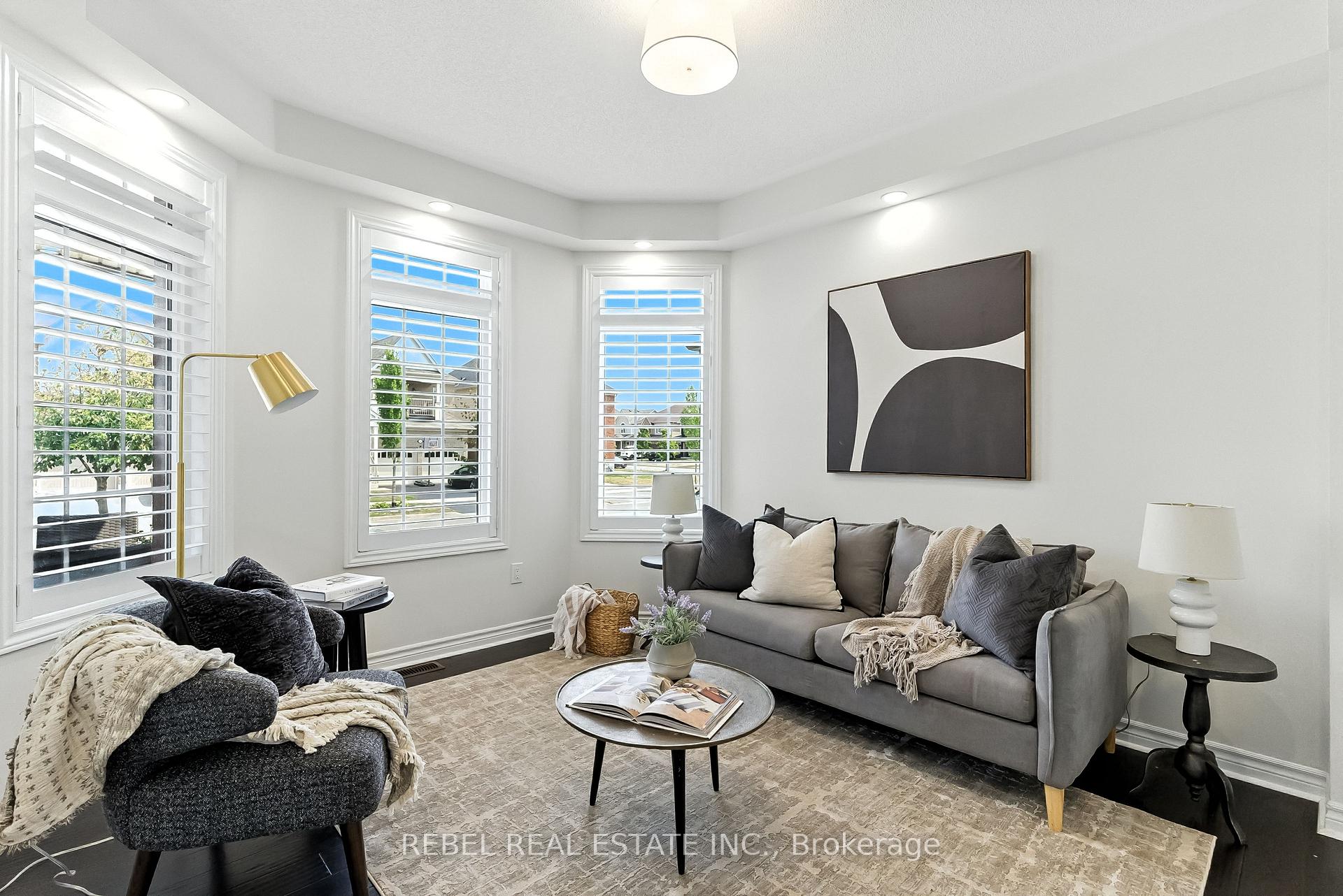 Photo 6 of 157 Kenneth Cole Drive, Clarington, Bowmanville — HOMEH