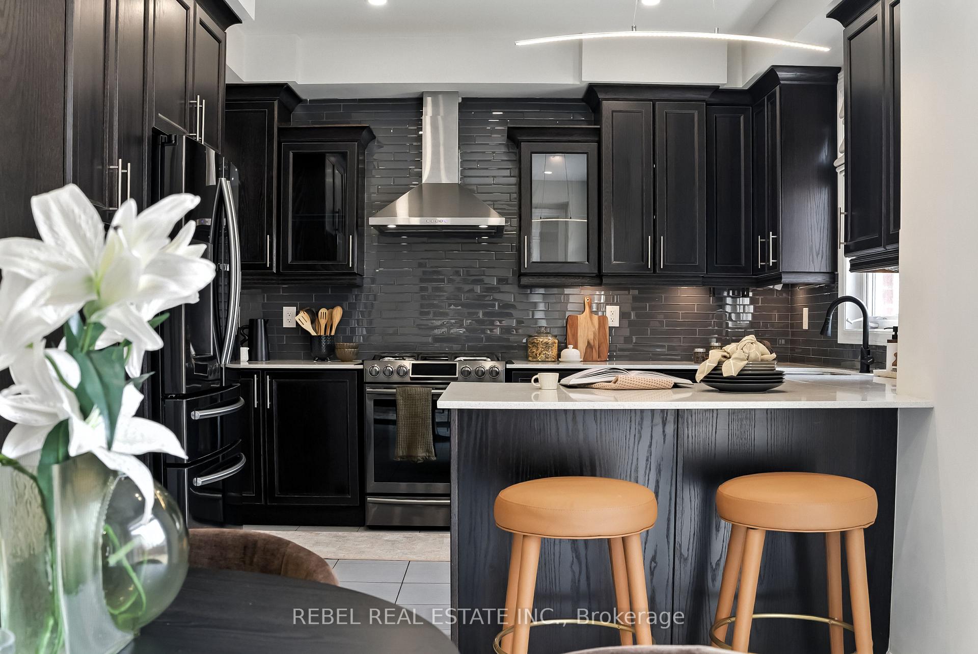 Photo 13 of 157 Kenneth Cole Drive, Clarington, Bowmanville — HOMEH