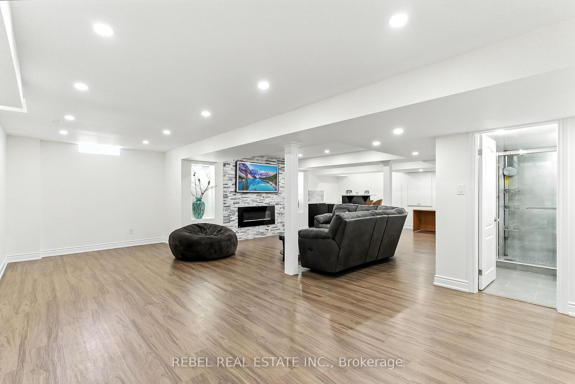 Photo 40 of 157 Kenneth Cole Drive, Clarington, Bowmanville — HOMEH