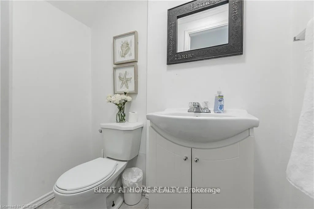 Photo 22 of 164 Jansen Avenue, Kitchener — HOMEH