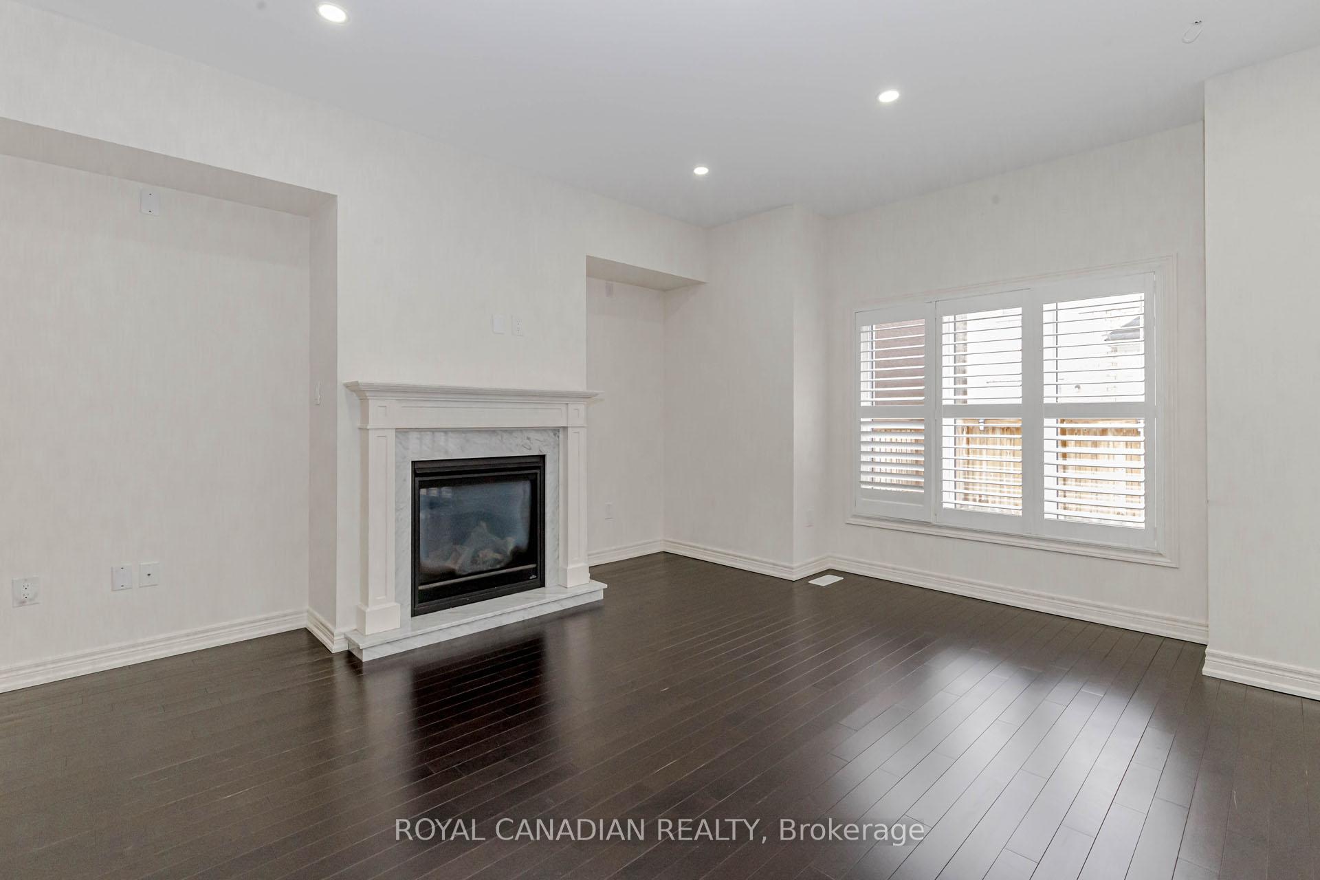 Photo 18 of 3945 Thomas Alton Boulevard, Burlington, Alton — HOMEH