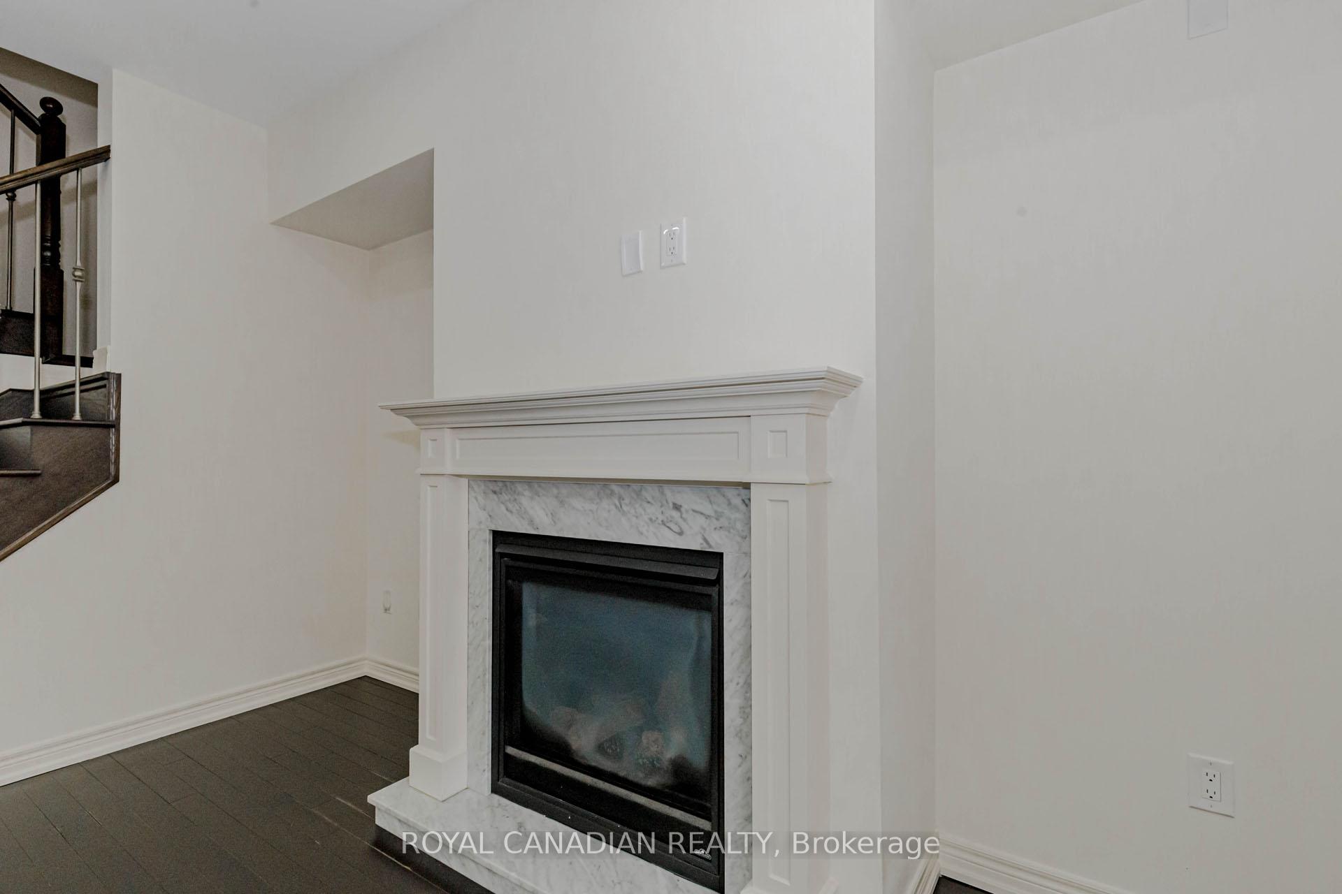Photo 20 of 3945 Thomas Alton Boulevard, Burlington, Alton — HOMEH