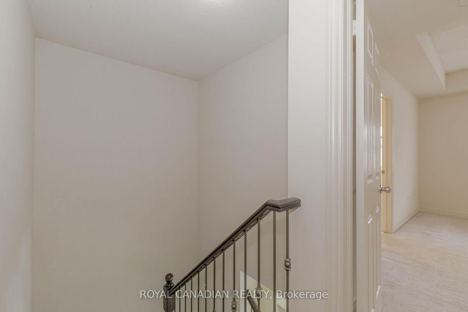Photo 26 of 3945 Thomas Alton Boulevard, Burlington, Alton — HOMEH