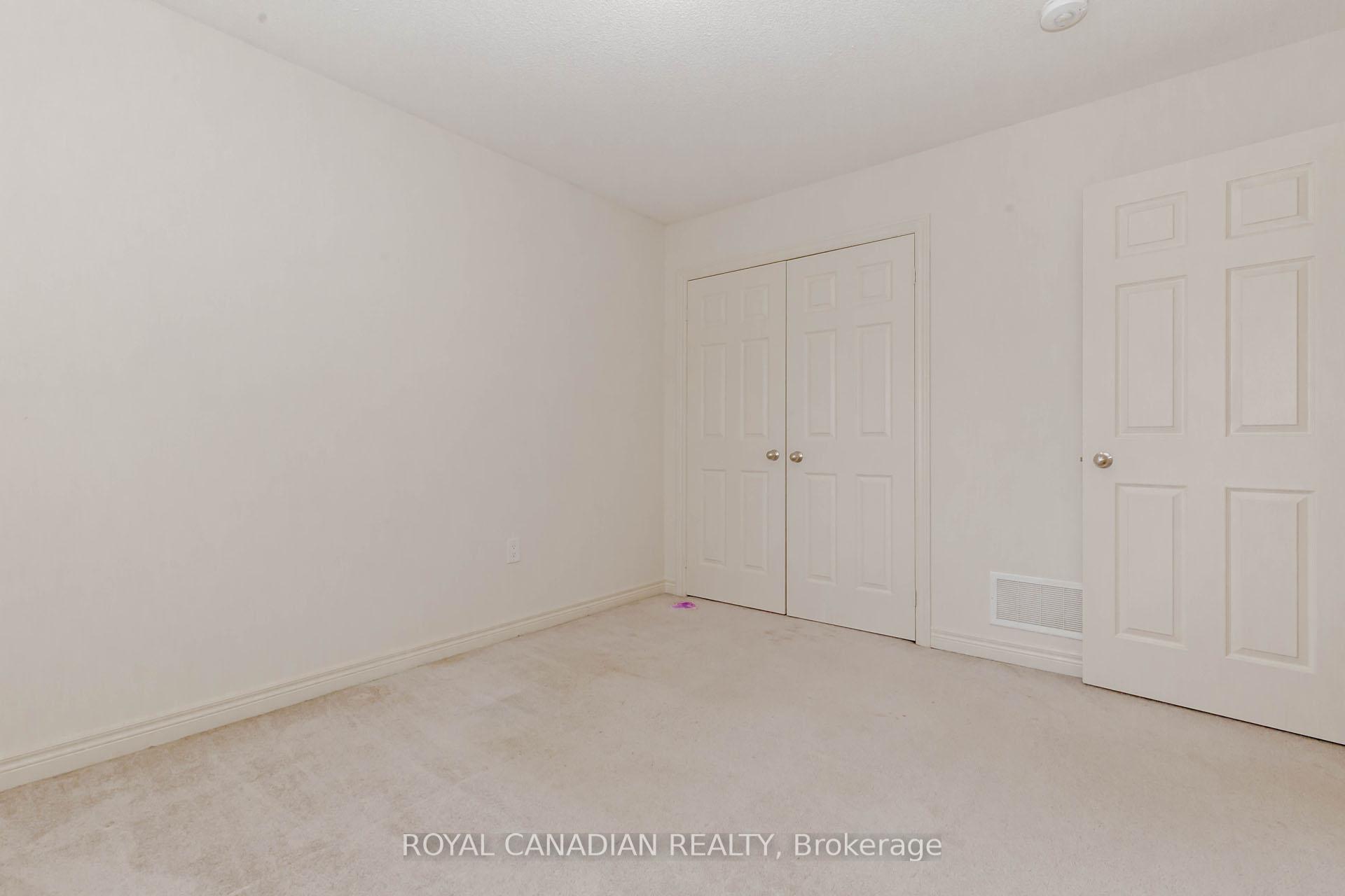 Photo 41 of 3945 Thomas Alton Boulevard, Burlington, Alton — HOMEH