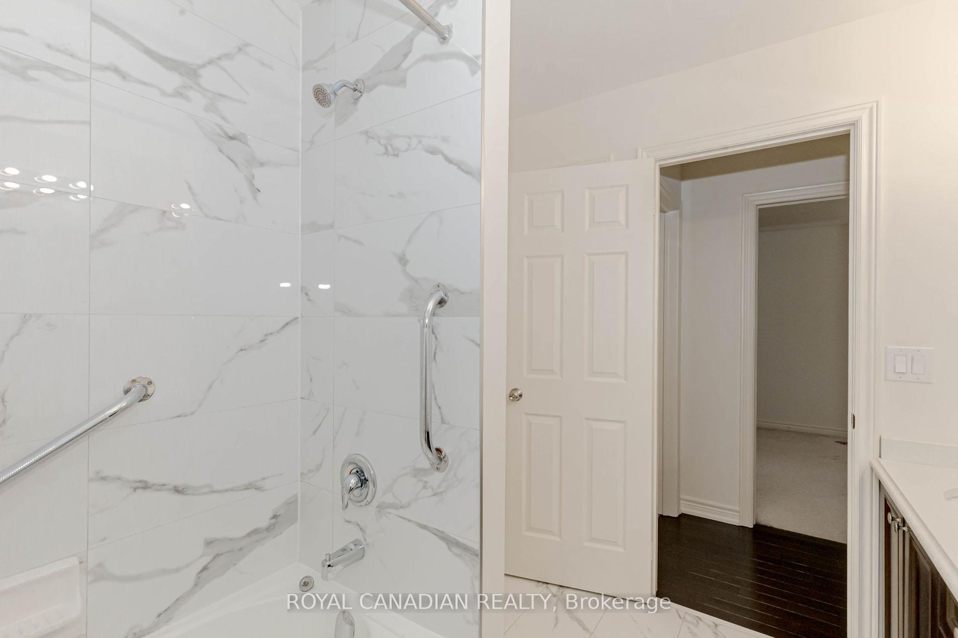 Photo 42 of 3945 Thomas Alton Boulevard, Burlington, Alton — HOMEH