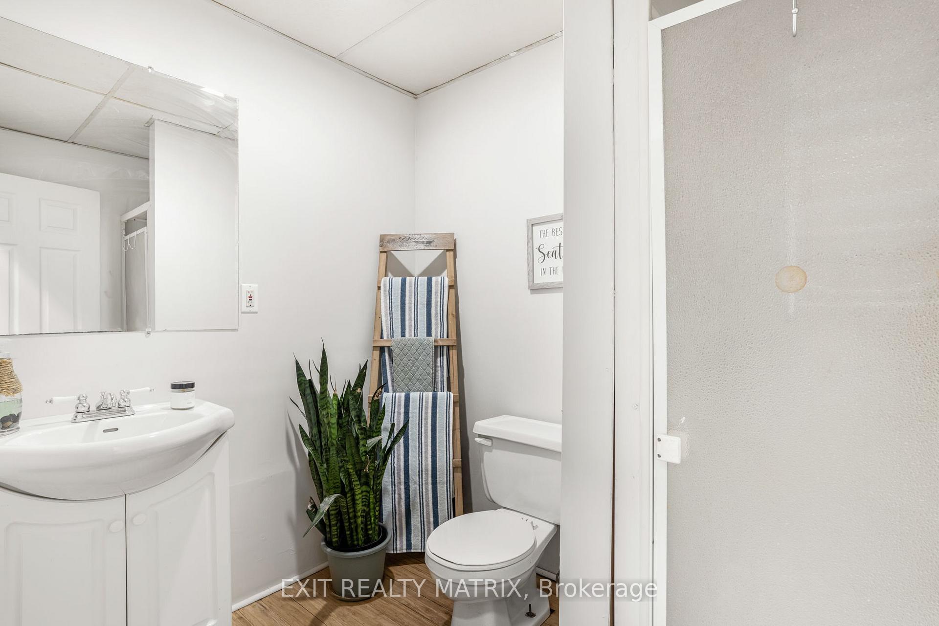 Photo 22 of 876 Queen Street, Champlain, L'Orignal — HOMEH