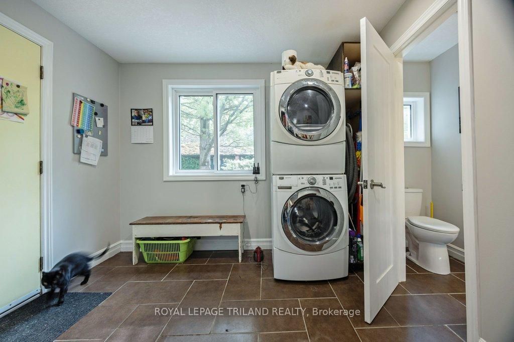 Photo 12 of 6152 Bostwick Road, Central Elgin, Rural Central Elgin — HOMEH