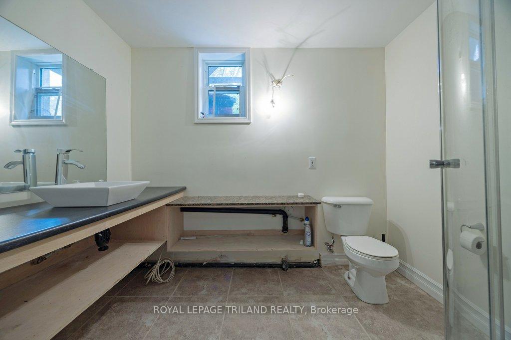 Photo 23 of 6152 Bostwick Road, Central Elgin, Rural Central Elgin — HOMEH