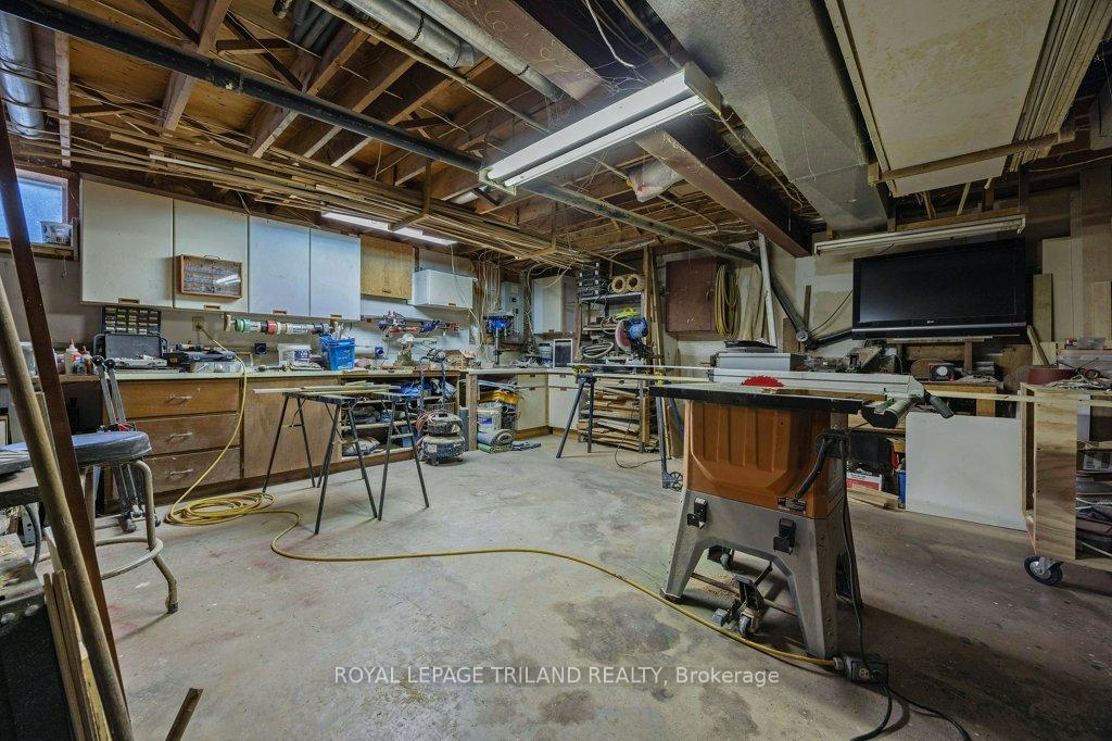 Photo 27 of 6152 Bostwick Road, Central Elgin, Rural Central Elgin — HOMEH