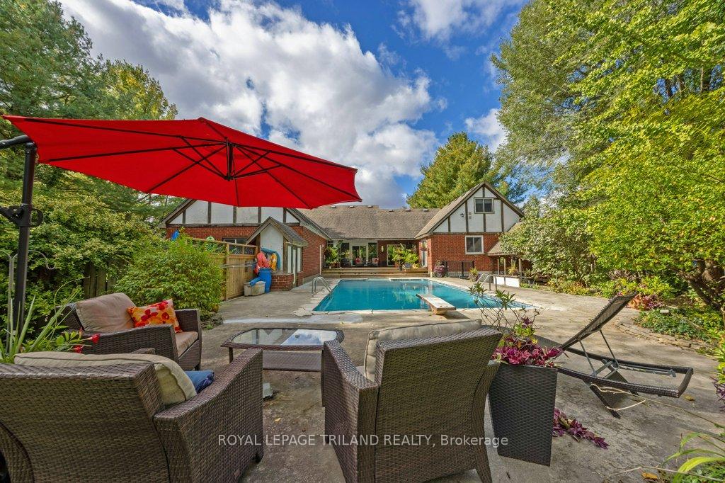 Photo 33 of 6152 Bostwick Road, Central Elgin, Rural Central Elgin — HOMEH