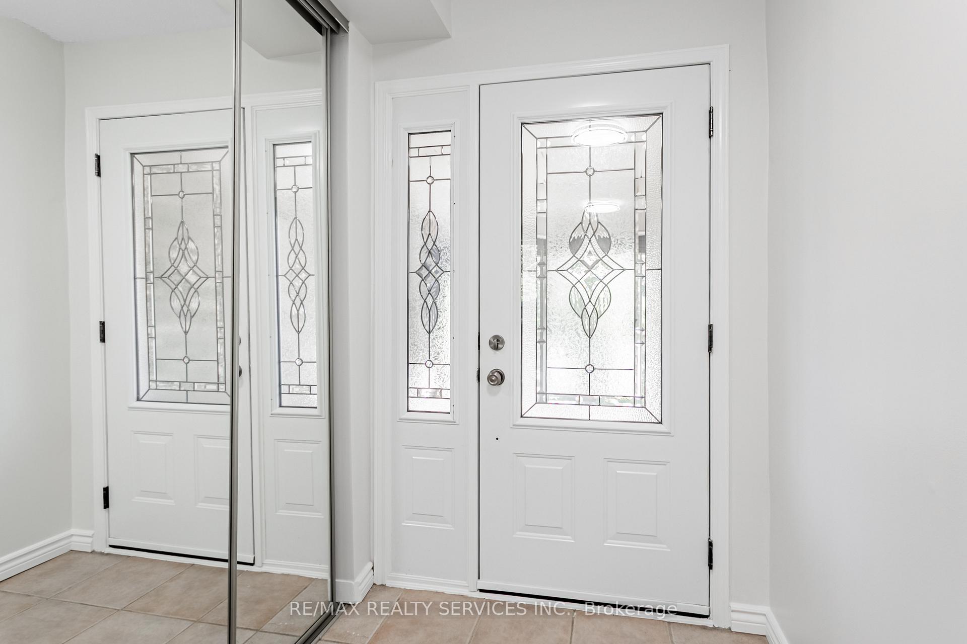 Photo 6 of 16 Marchmount Crescent, Brampton, Central Park — HOMEH