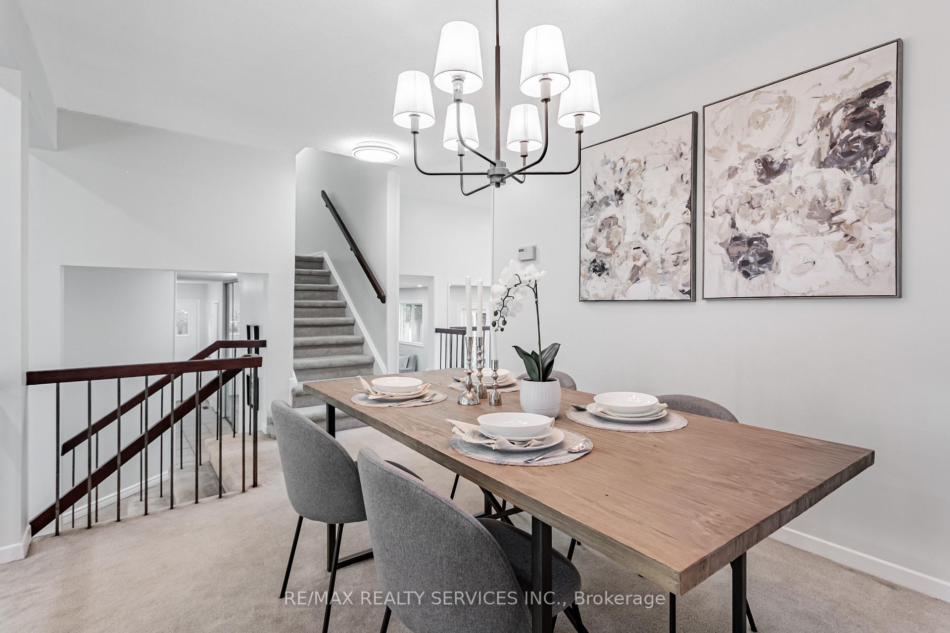 Photo 15 of 16 Marchmount Crescent, Brampton, Central Park — HOMEH