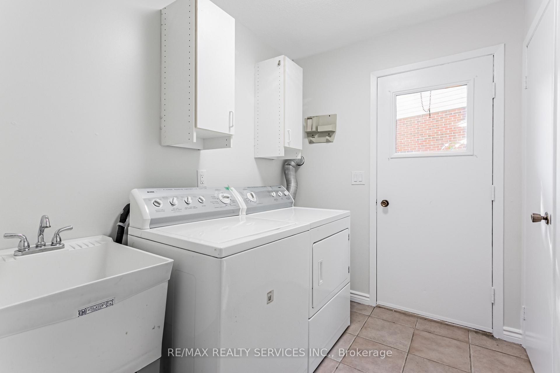 Photo 42 of 16 Marchmount Crescent, Brampton, Central Park — HOMEH