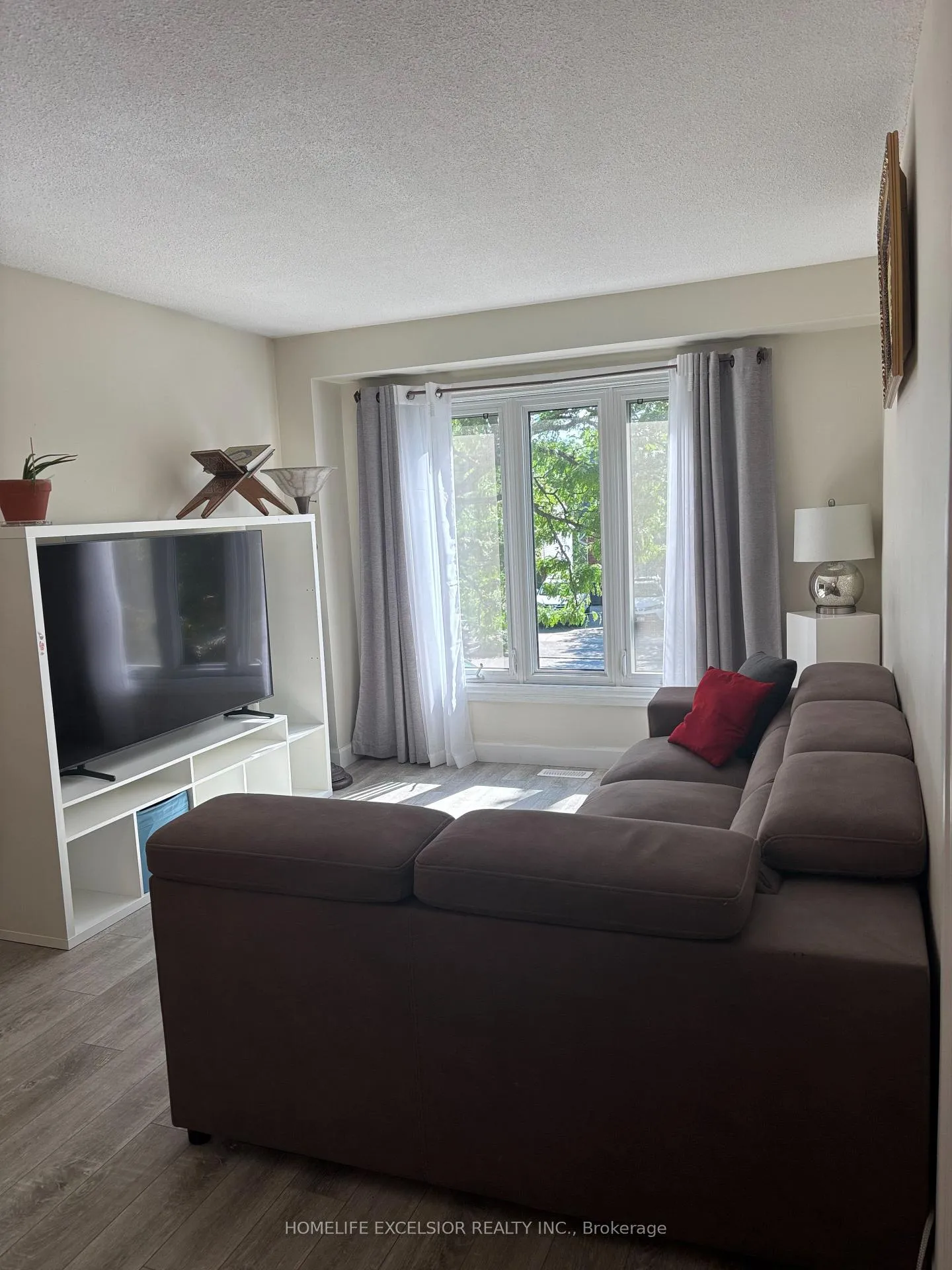 Photo 4 of 89 Dovercliffe Road, Guelph, Dovercliffe Park/Old University — HOMEH