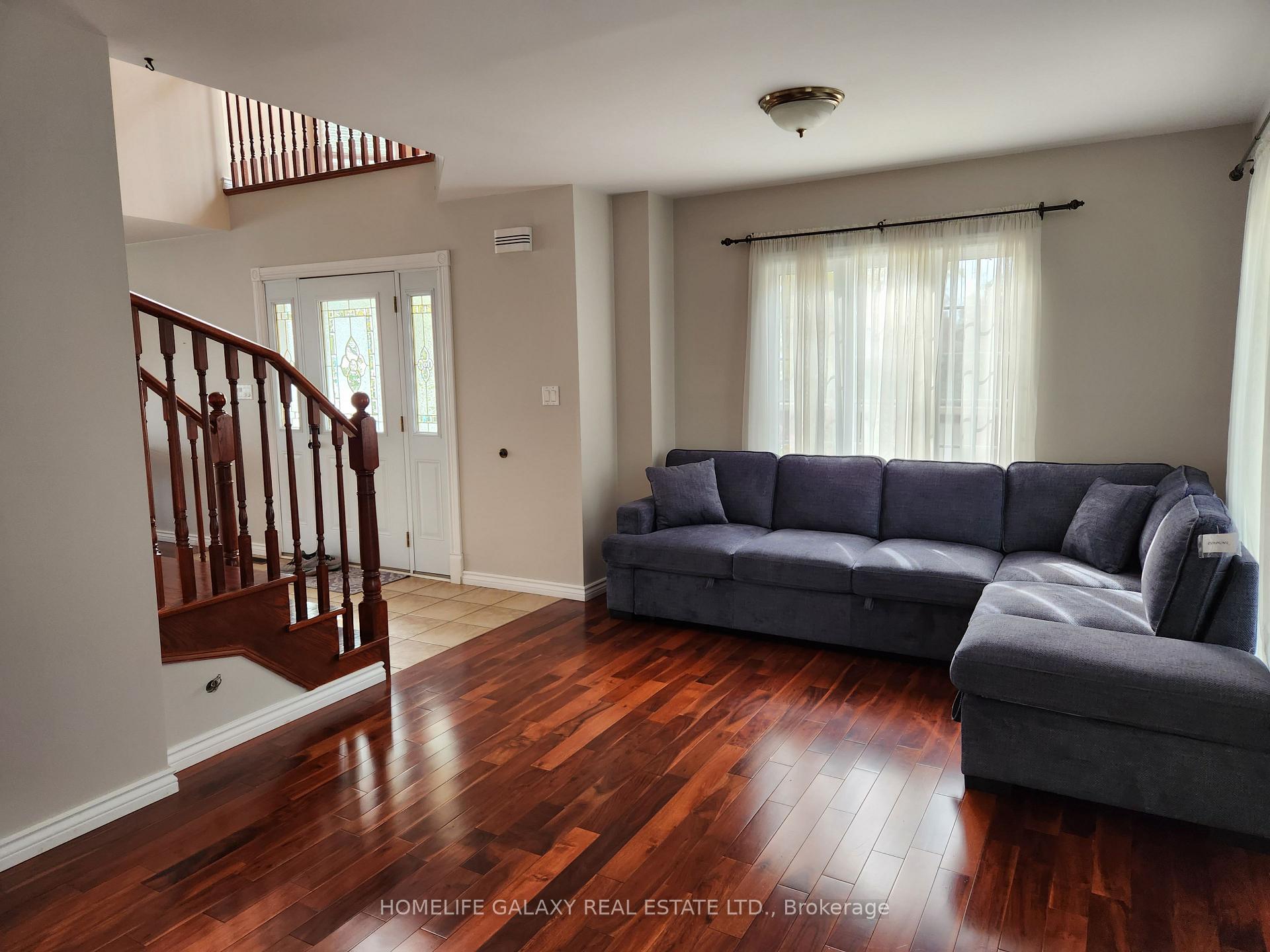 Photo 6 of 55 Cedar Crest Beach Road, Clarington, Bowmanville — HOMEH