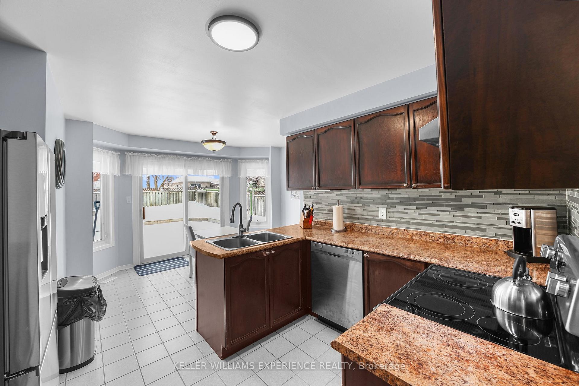 Photo 10 of 101 Cecil Street, Essa, Angus — HOMEH