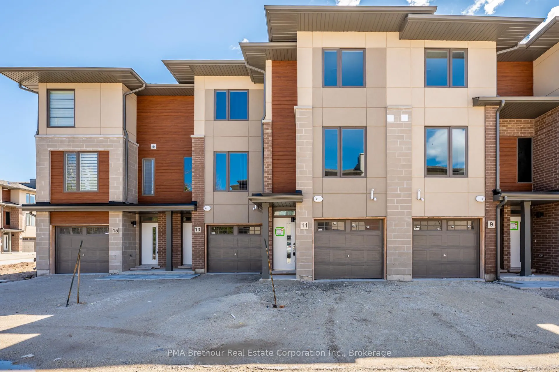 Front of 11 Winters Crescent