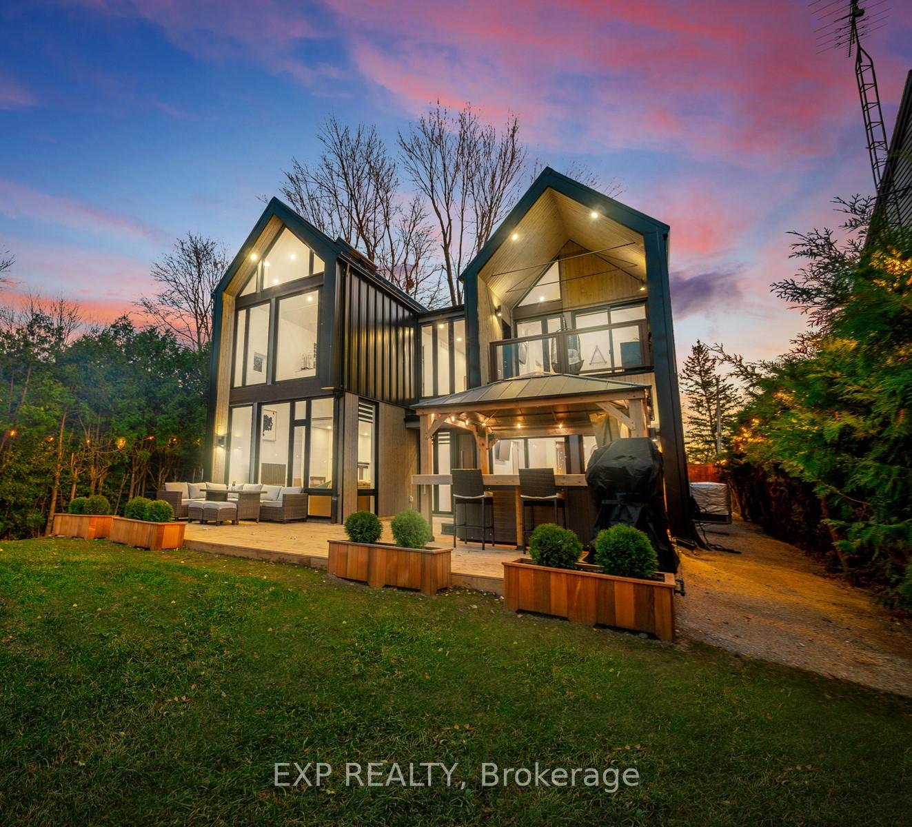 Photo 30 of 142 Moore's Beach Road, Georgina, Virginia — HOMEH