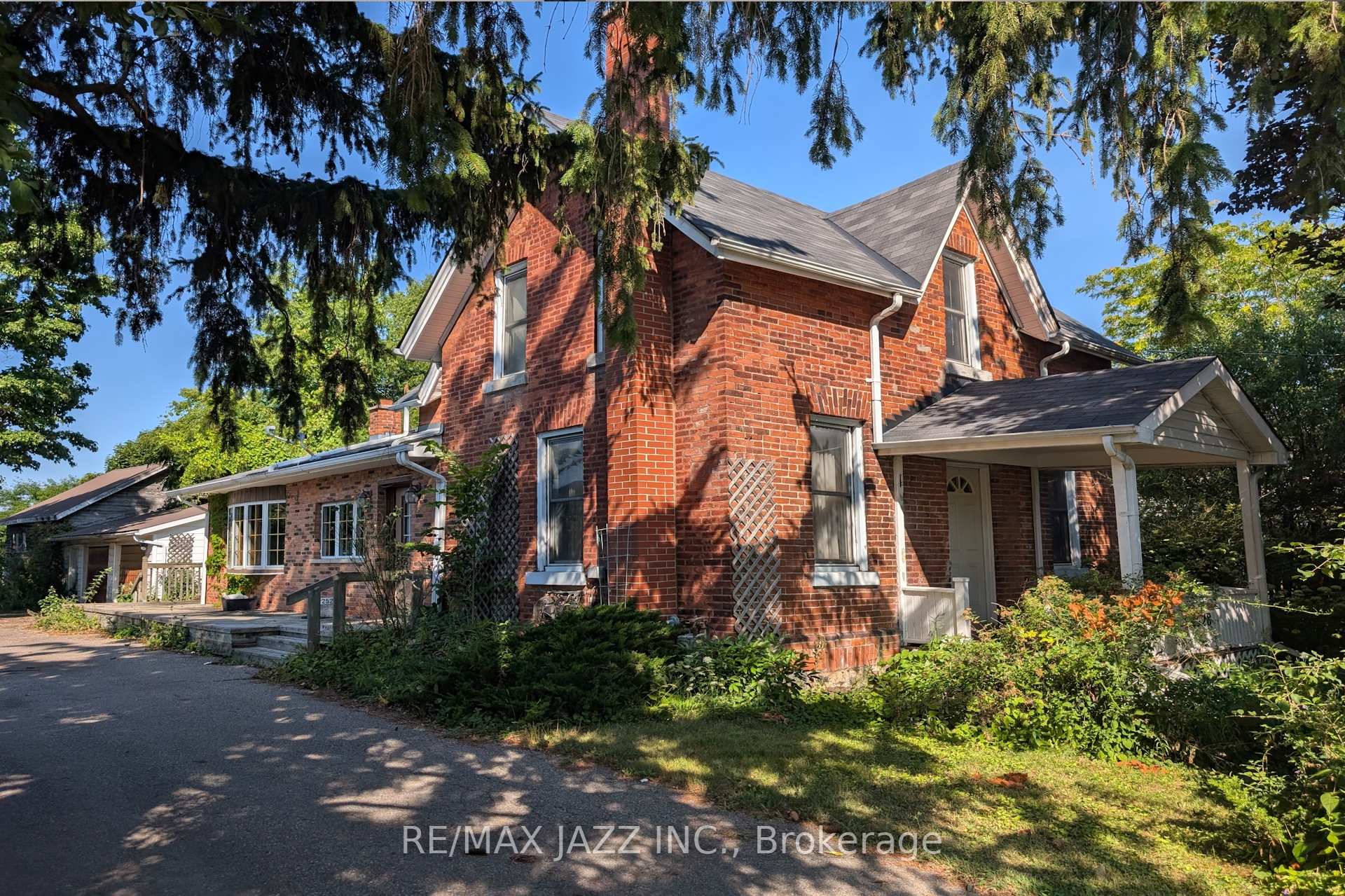 Photo 2 of 2528 Prestonvale Road, Clarington, Courtice — HOMEH