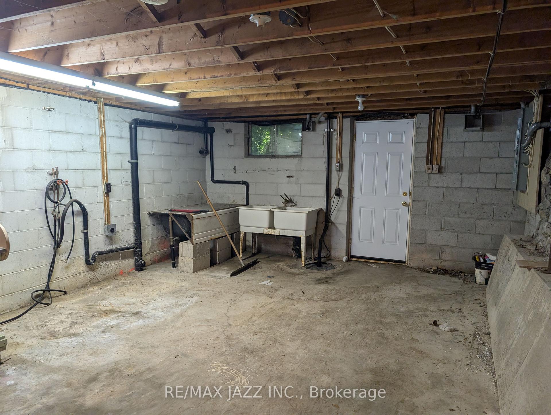 Photo 11 of 2528 Prestonvale Road, Clarington, Courtice — HOMEH
