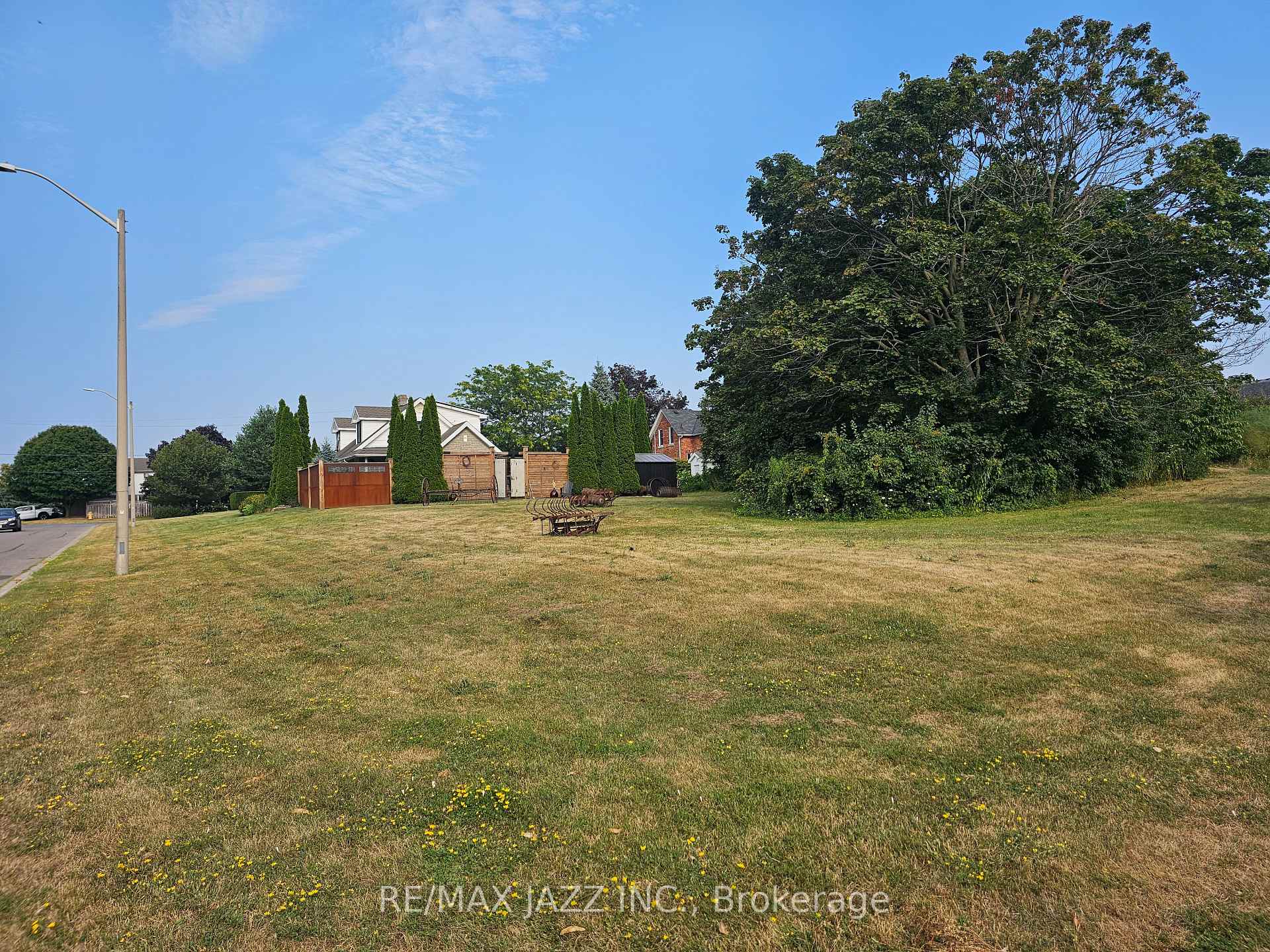 Photo 17 of 2528 Prestonvale Road, Clarington, Courtice — HOMEH