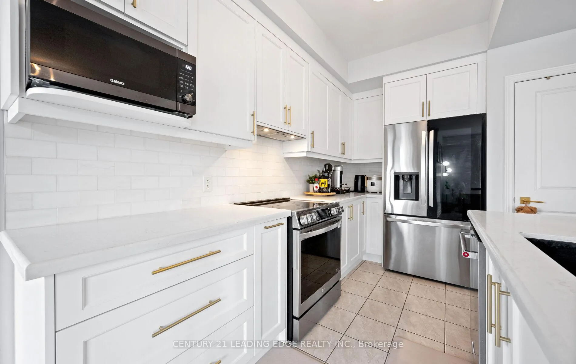Photo 14 of 2740 William Jackson Drive, Pickering, Duffin Heights — HOMEH
