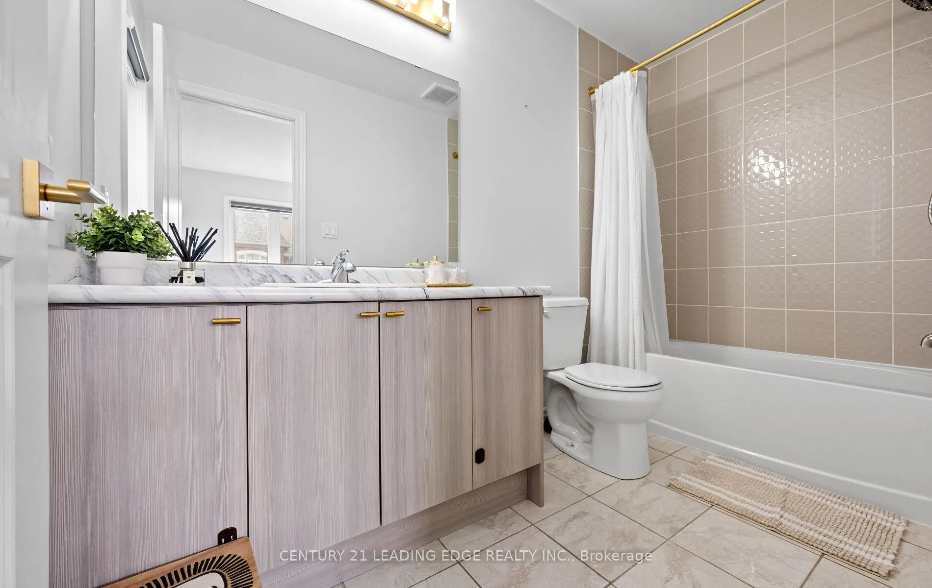 Photo 19 of 2740 William Jackson Drive, Pickering, Duffin Heights — HOMEH