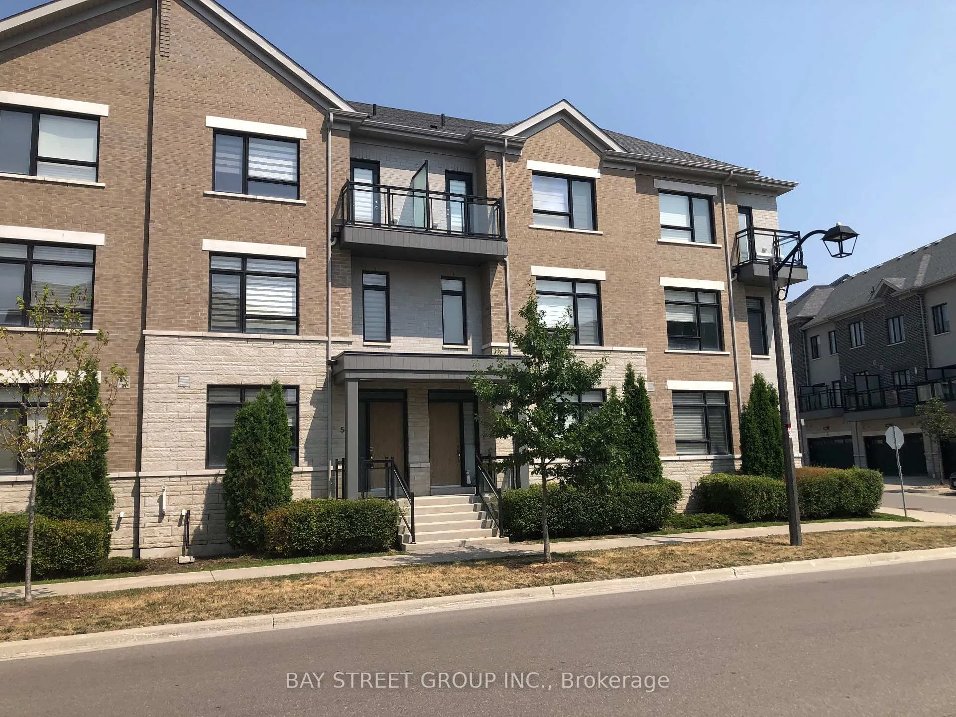 Photo 2 of 54 Active Road, Markham, Commerce Valley — HOMEH