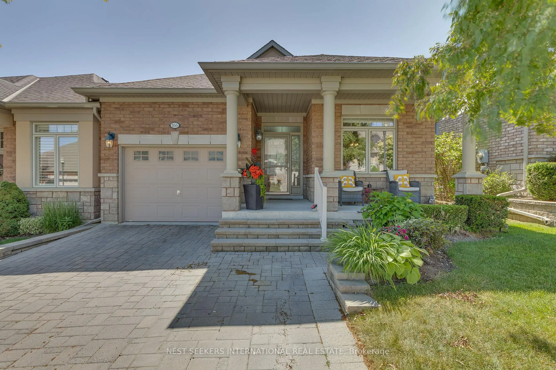 Photo 2 of 166 Ridge Way, New Tecumseth, Alliston — HOMEH