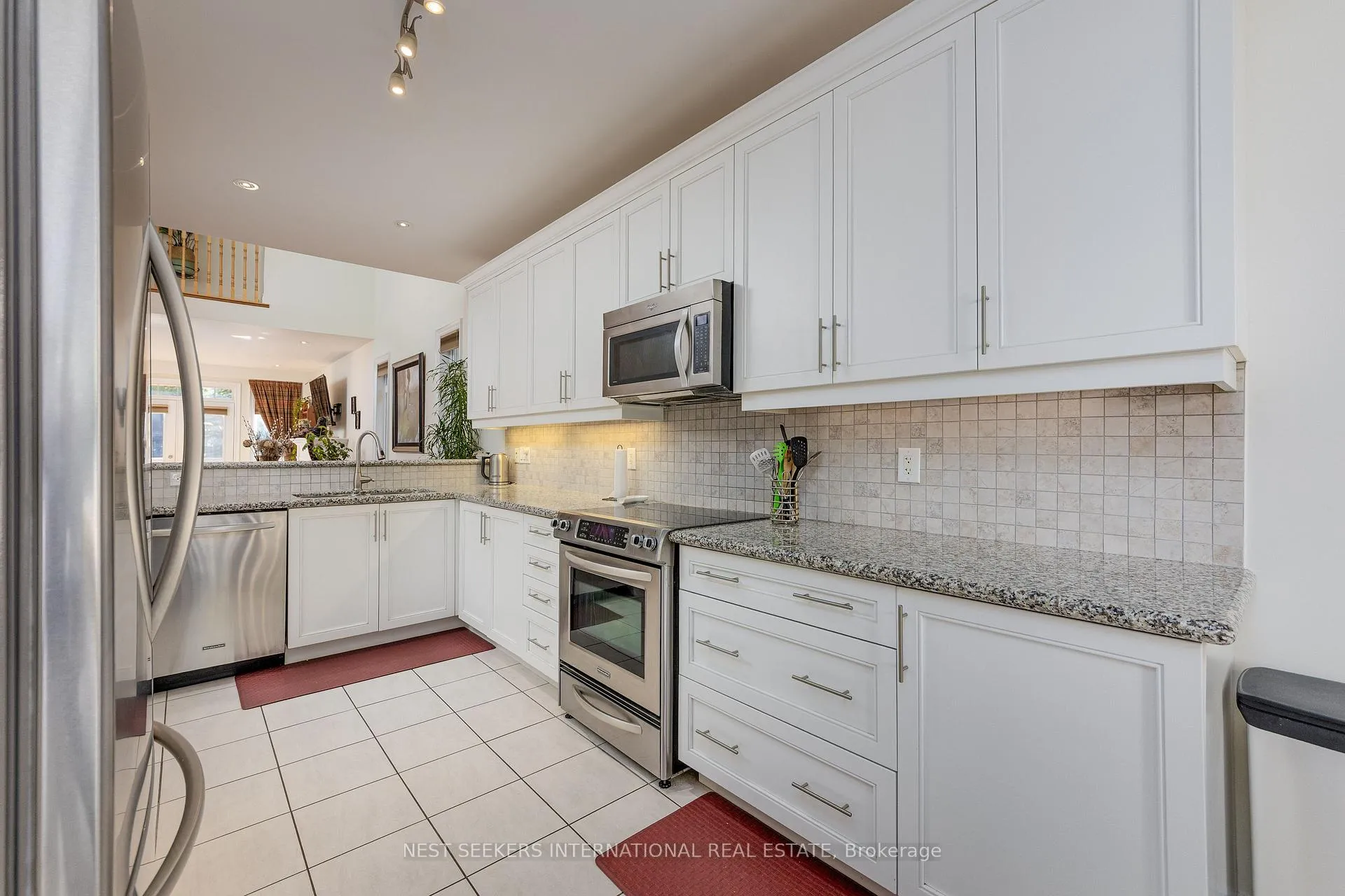 Photo 7 of 166 Ridge Way, New Tecumseth, Alliston — HOMEH