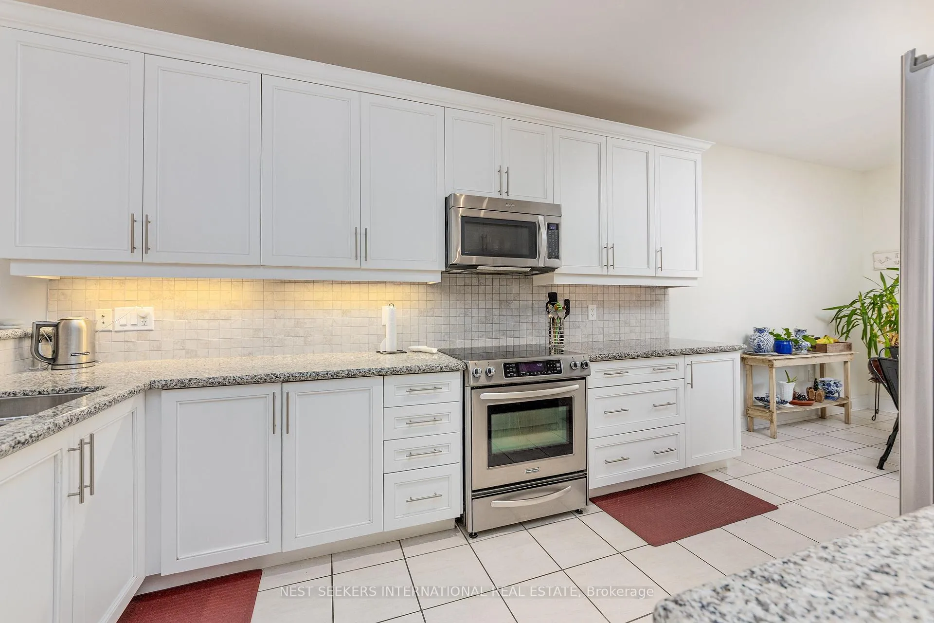 Photo 9 of 166 Ridge Way, New Tecumseth, Alliston — HOMEH