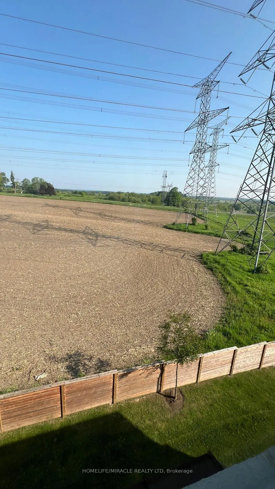 Photo 4 of 2665 Deputy Minister Path, Oshawa, Windfields — HOMEH