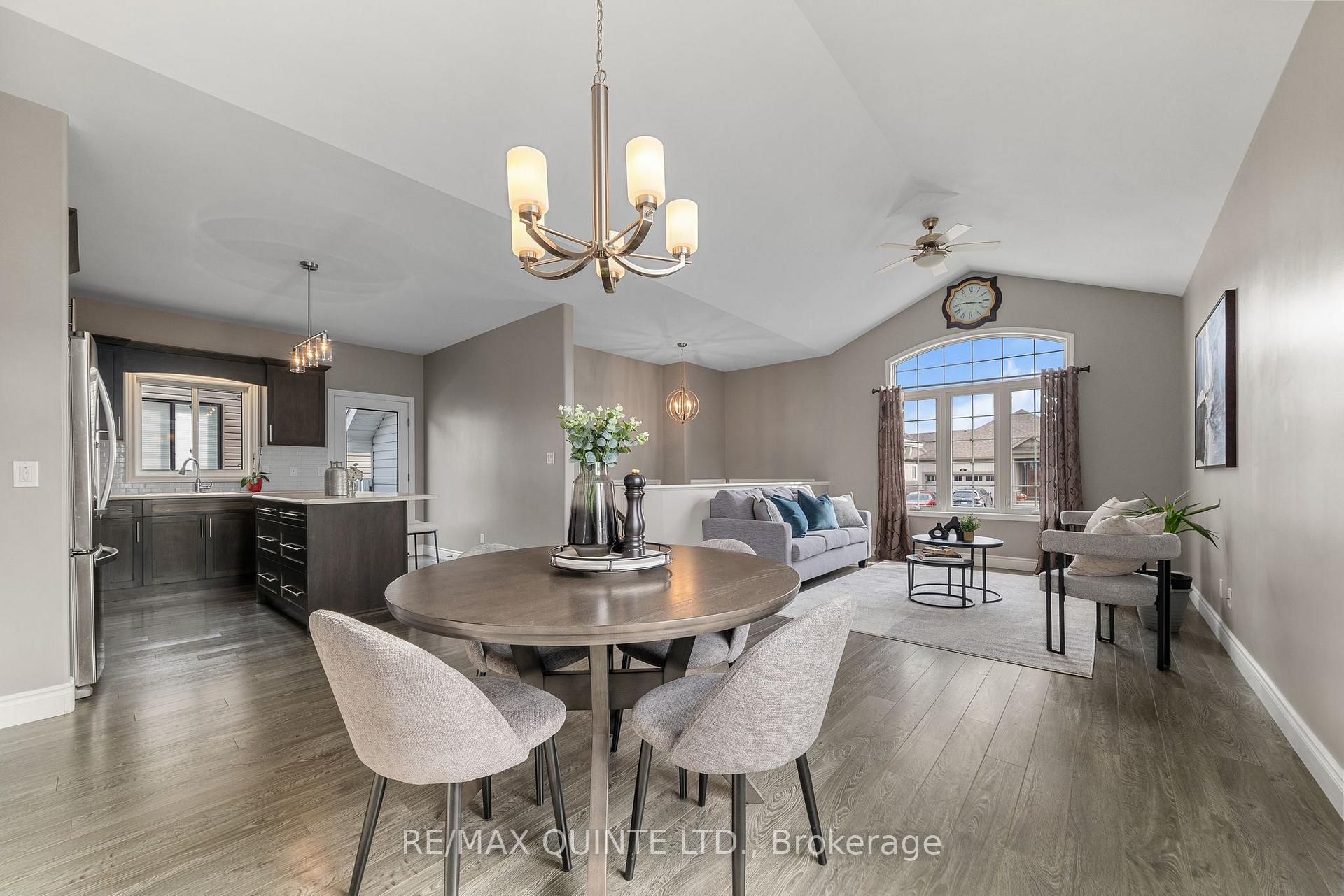Photo 9 of 3 Walnut Crescent, Belleville, Thurlow Ward — HOMEH