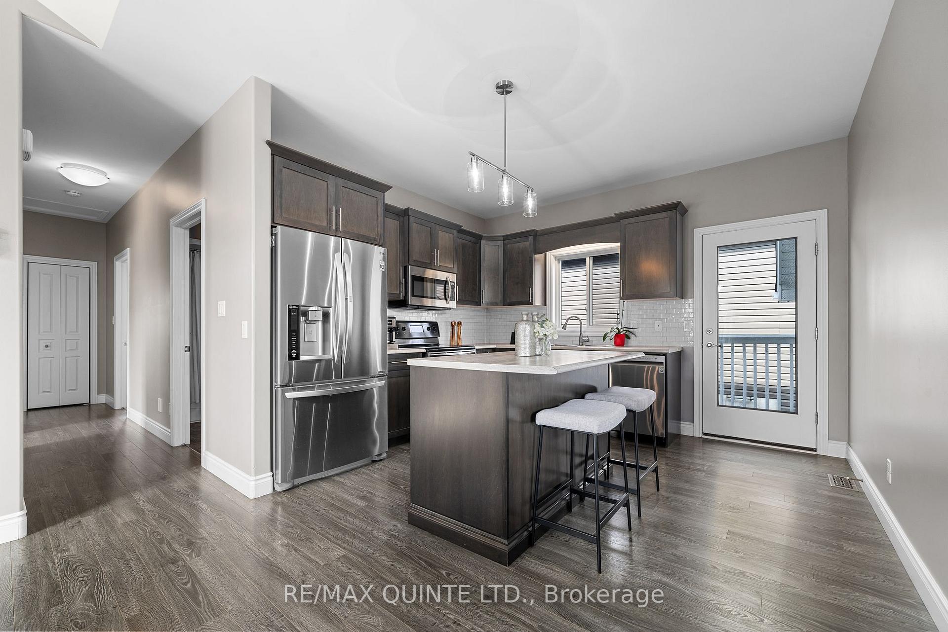 Photo 12 of 3 Walnut Crescent, Belleville, Thurlow Ward — HOMEH