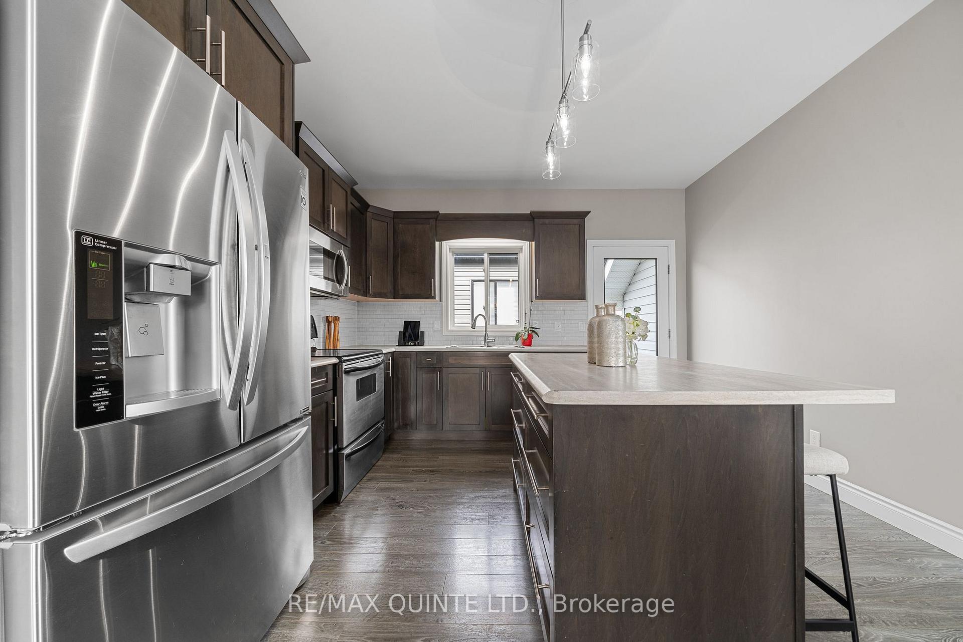 Photo 15 of 3 Walnut Crescent, Belleville, Thurlow Ward — HOMEH