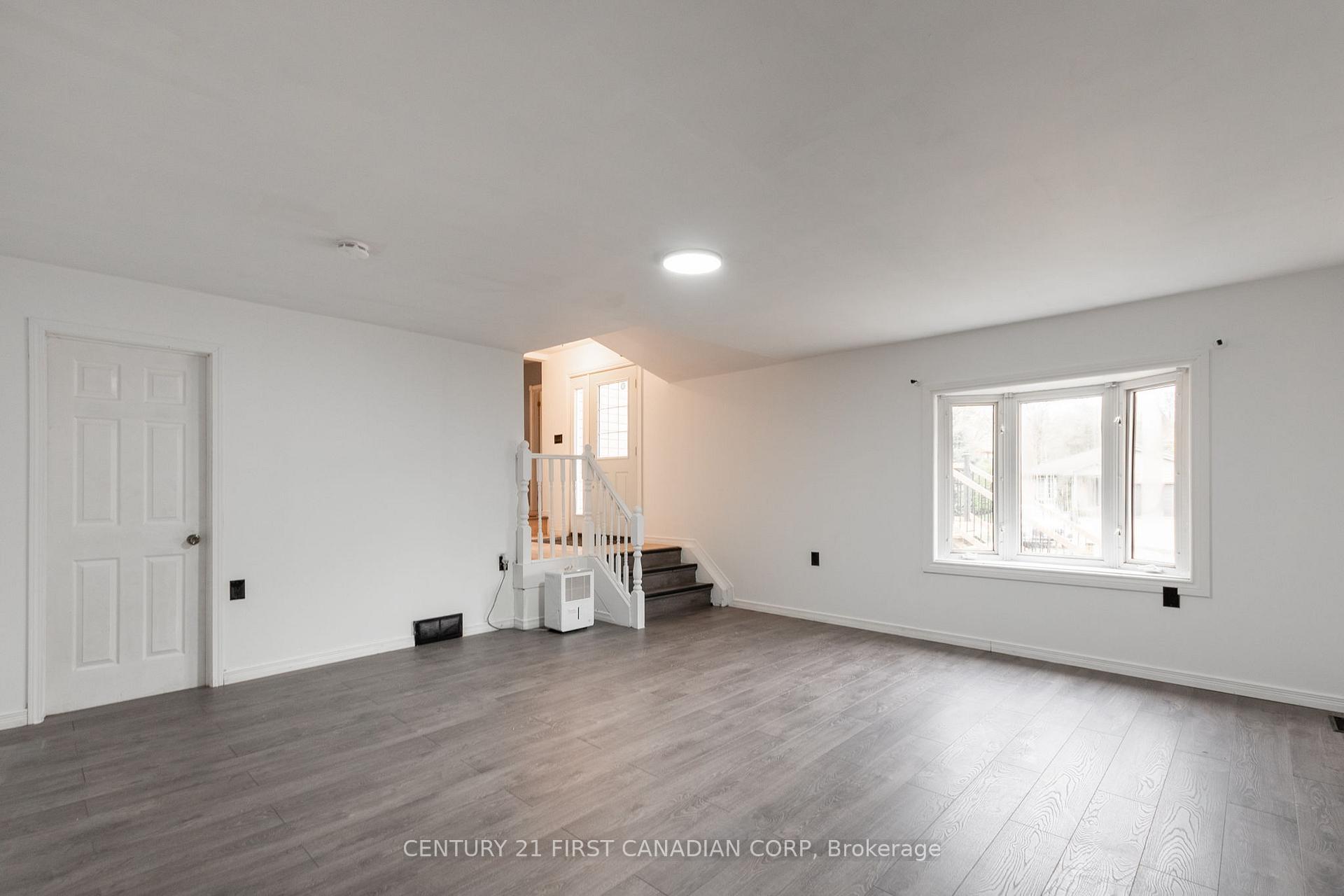 Photo 11 of 12 Davis Street, Central Elgin, Lynhurst — HOMEH