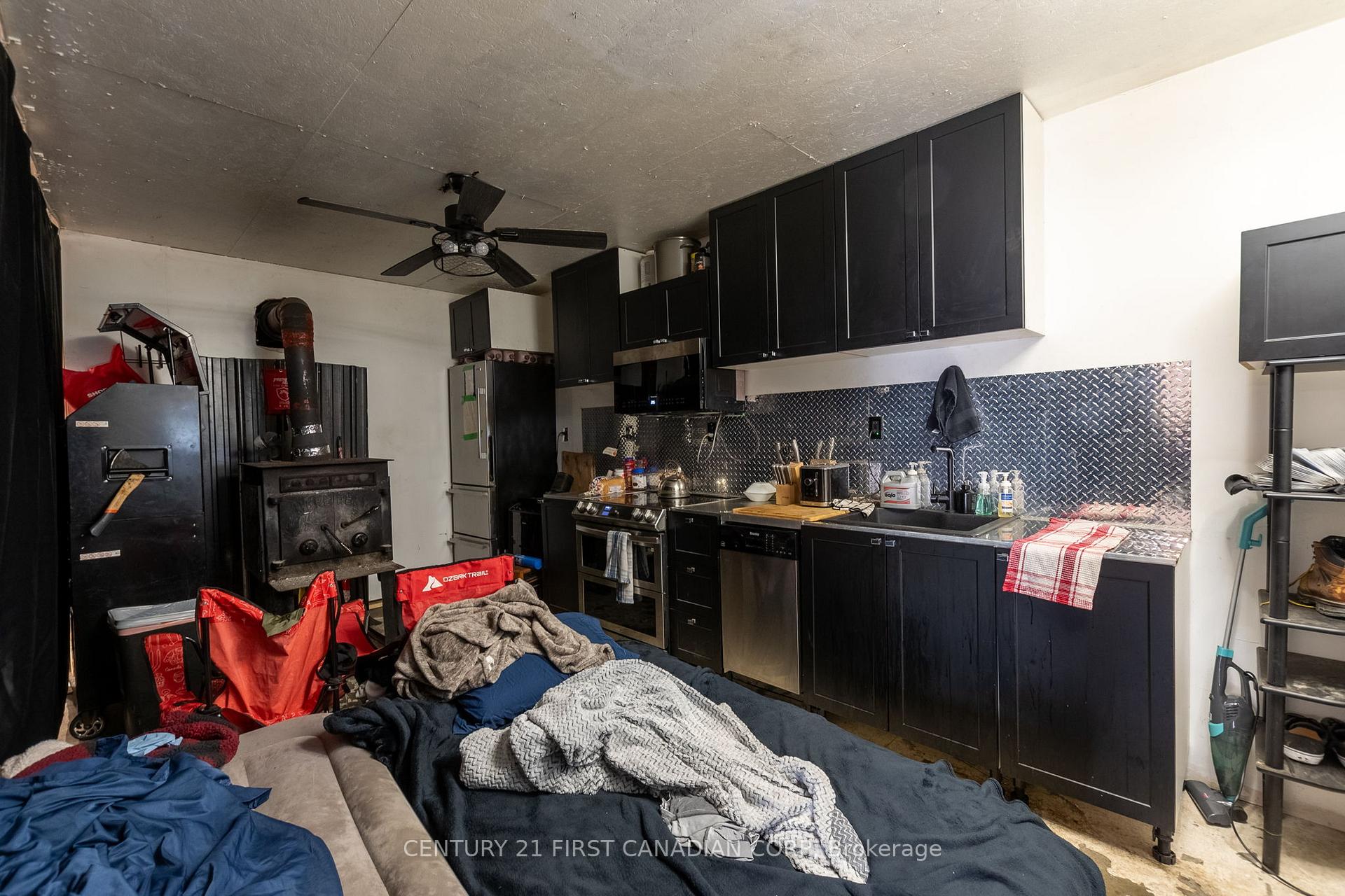 Photo 31 of 12 Davis Street, Central Elgin, Lynhurst — HOMEH