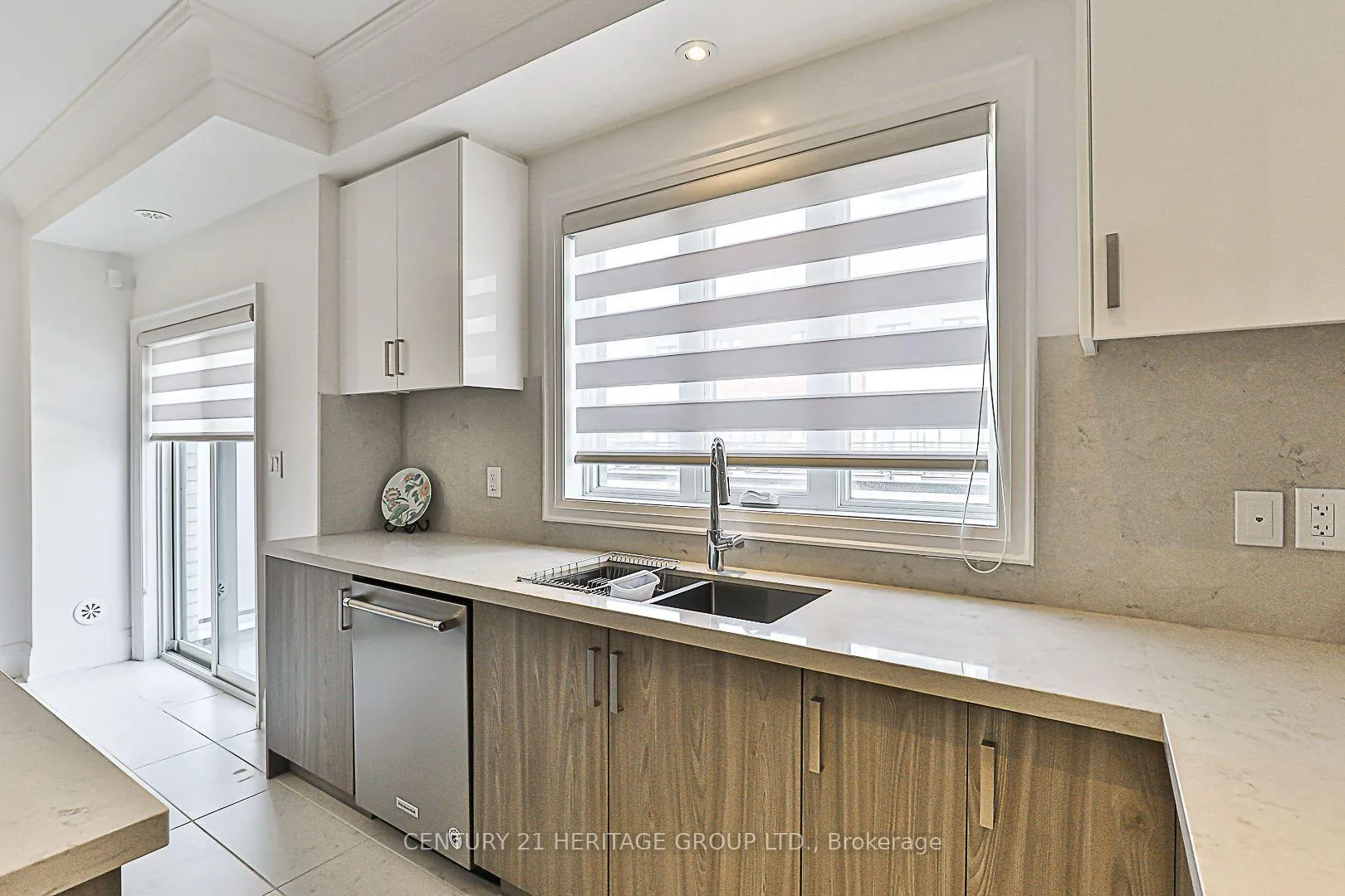 Photo 16 of 12 Active Road, Markham, Commerce Valley — HOMEH