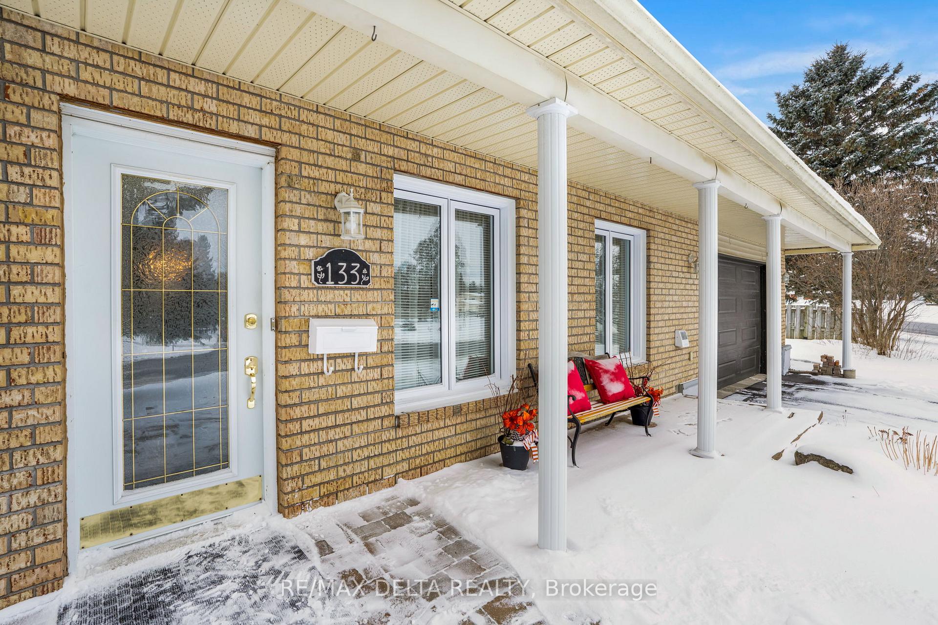 Photo 3 of 133 Home Avenue, Champlain, Vankleek Hill — HOMEH