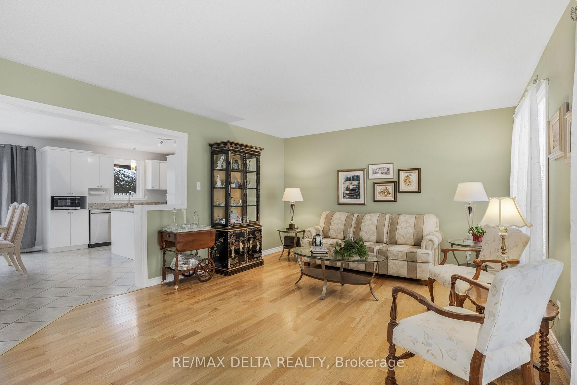 Photo 5 of 133 Home Avenue, Champlain, Vankleek Hill — HOMEH