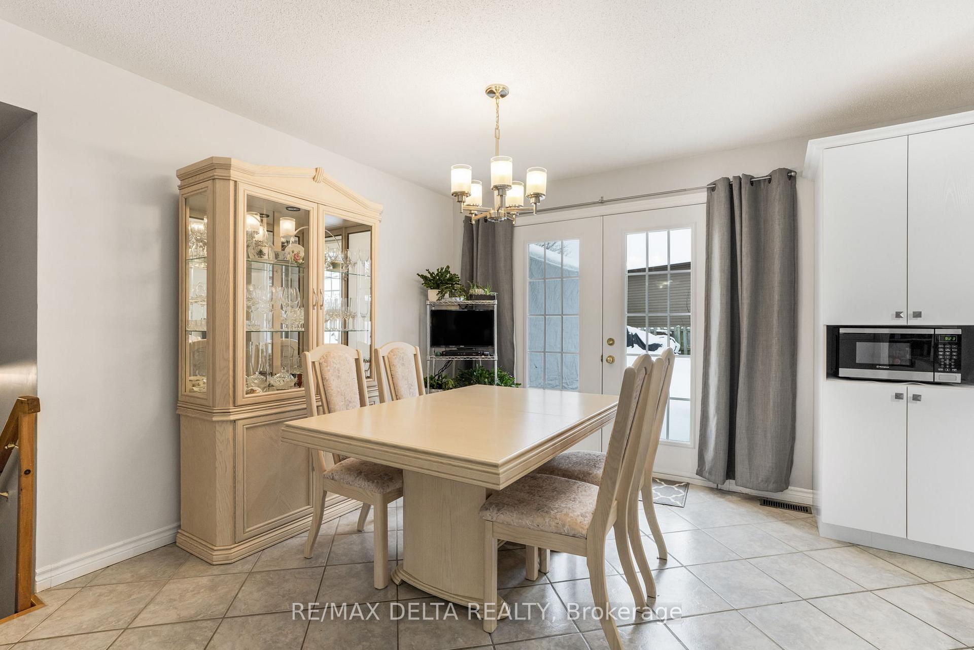 Photo 9 of 133 Home Avenue, Champlain, Vankleek Hill — HOMEH