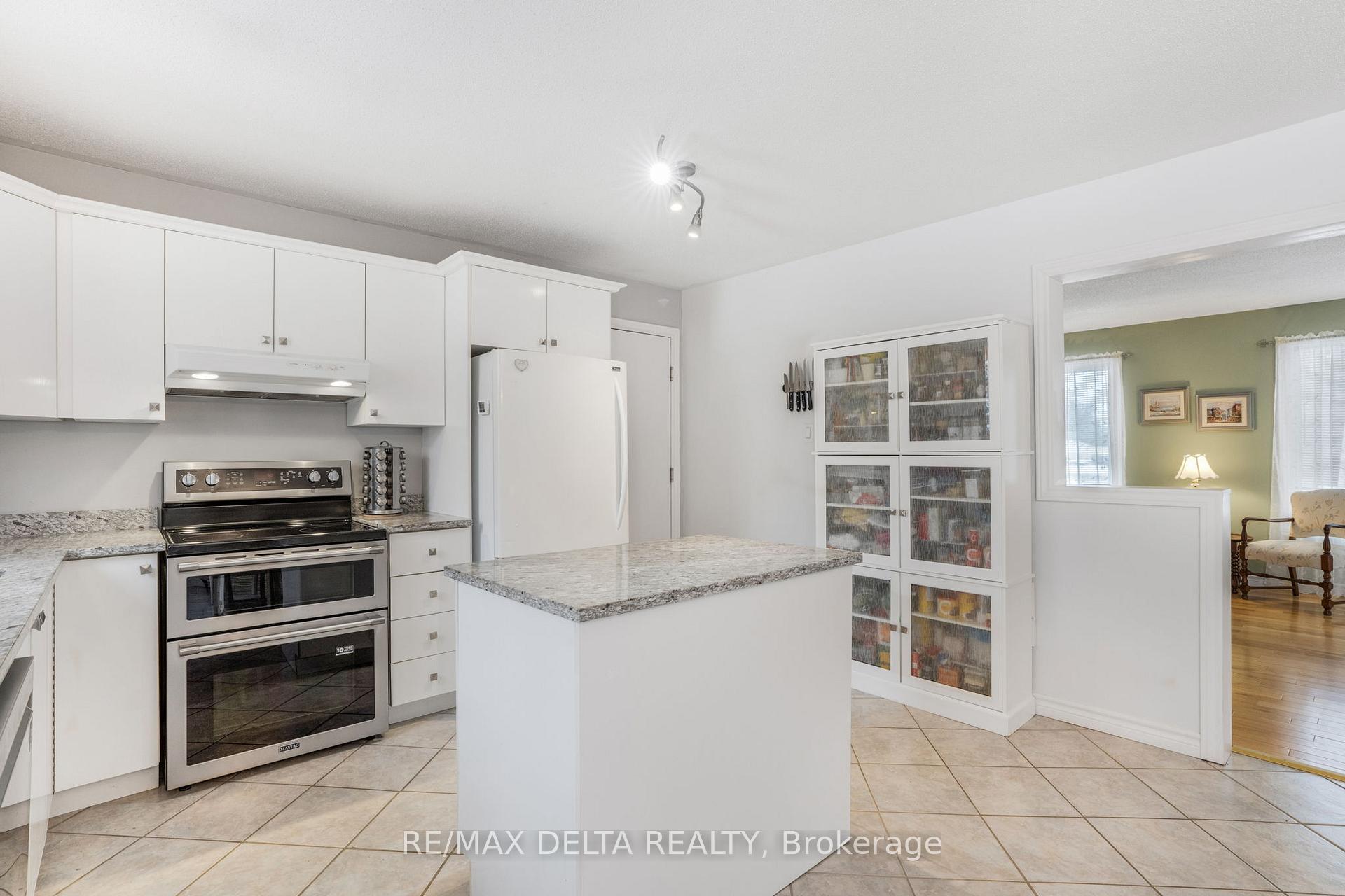 Photo 12 of 133 Home Avenue, Champlain, Vankleek Hill — HOMEH