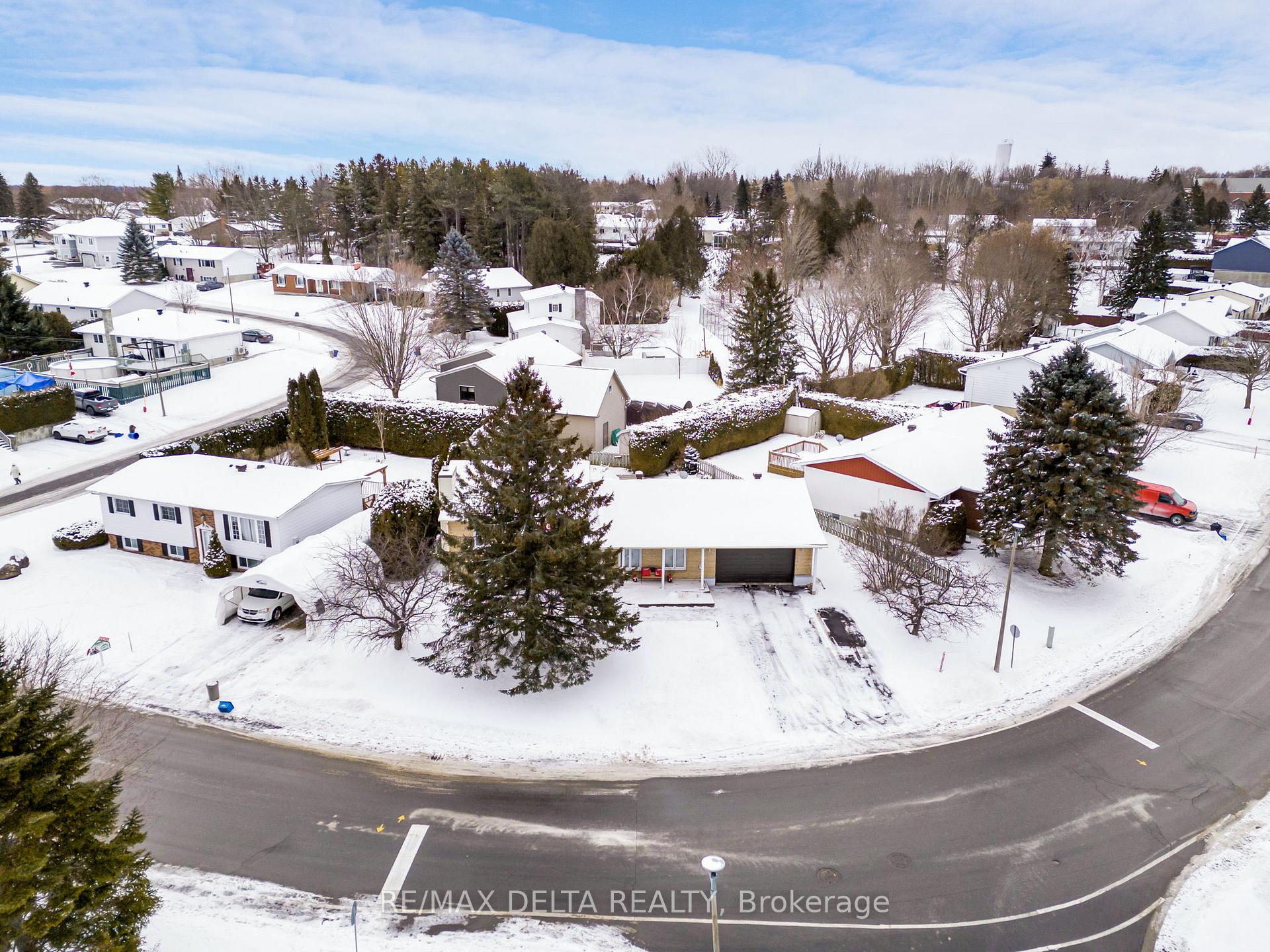 Photo 28 of 133 Home Avenue, Champlain, Vankleek Hill — HOMEH