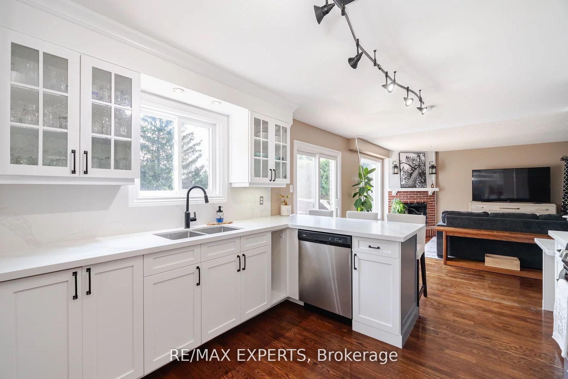 Photo 17 of 37 Erinlea Crescent, Erin — HOMEH