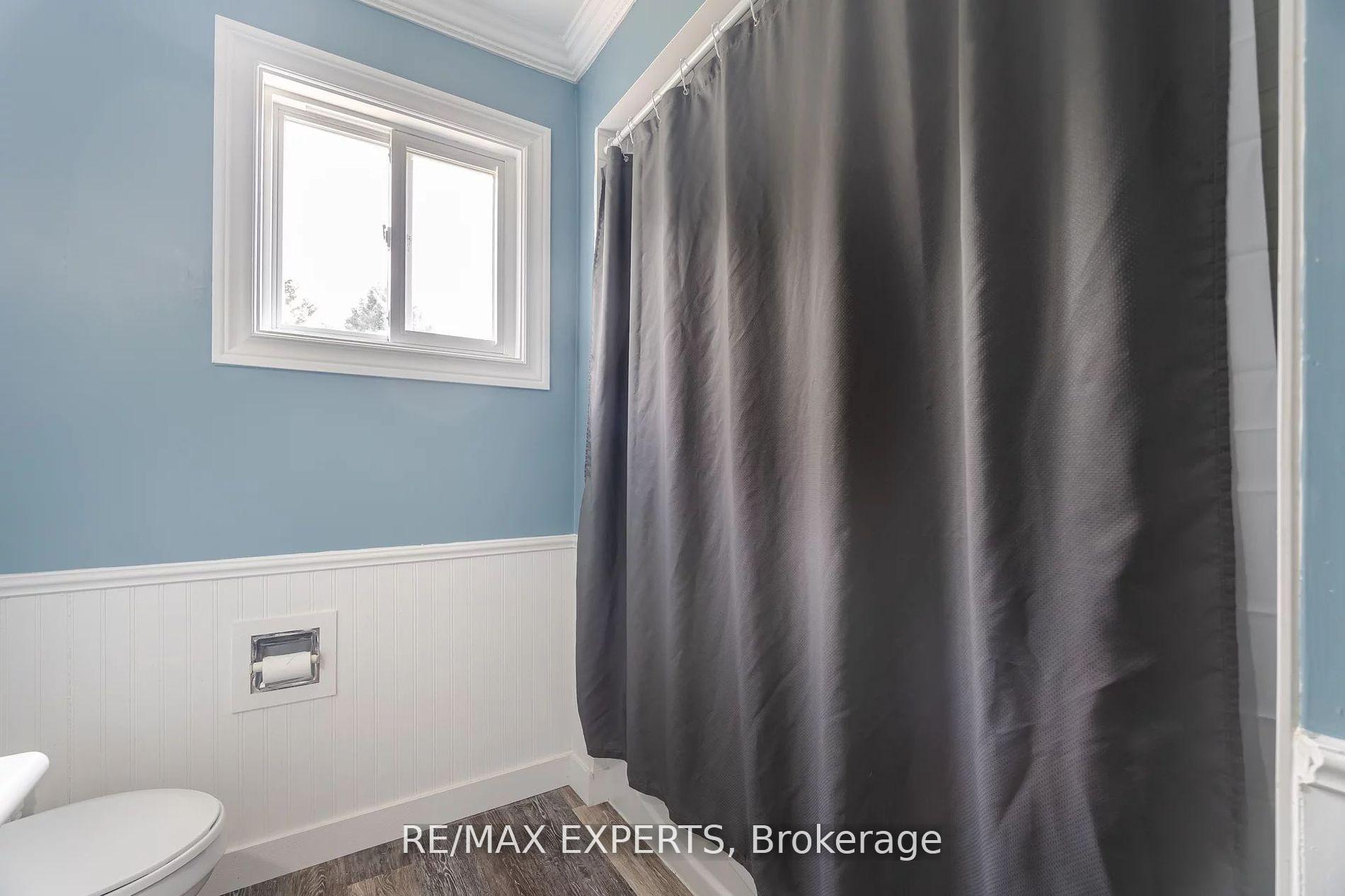 Photo 32 of 37 Erinlea Crescent, Erin — HOMEH