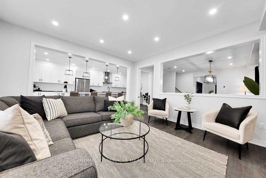 Photo 4 of 155 Ronald Hooper Avenue, Clarington, Bowmanville — HOMEH